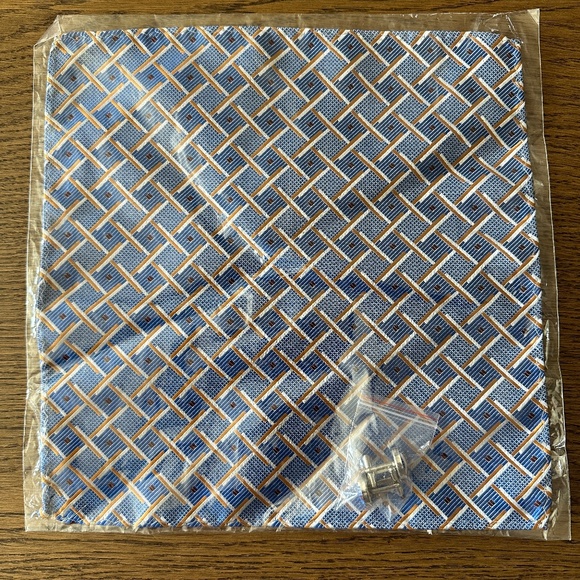 Handmade  100% Silk Pocket Square with Cufflinks NEW - Picture 1 of 5